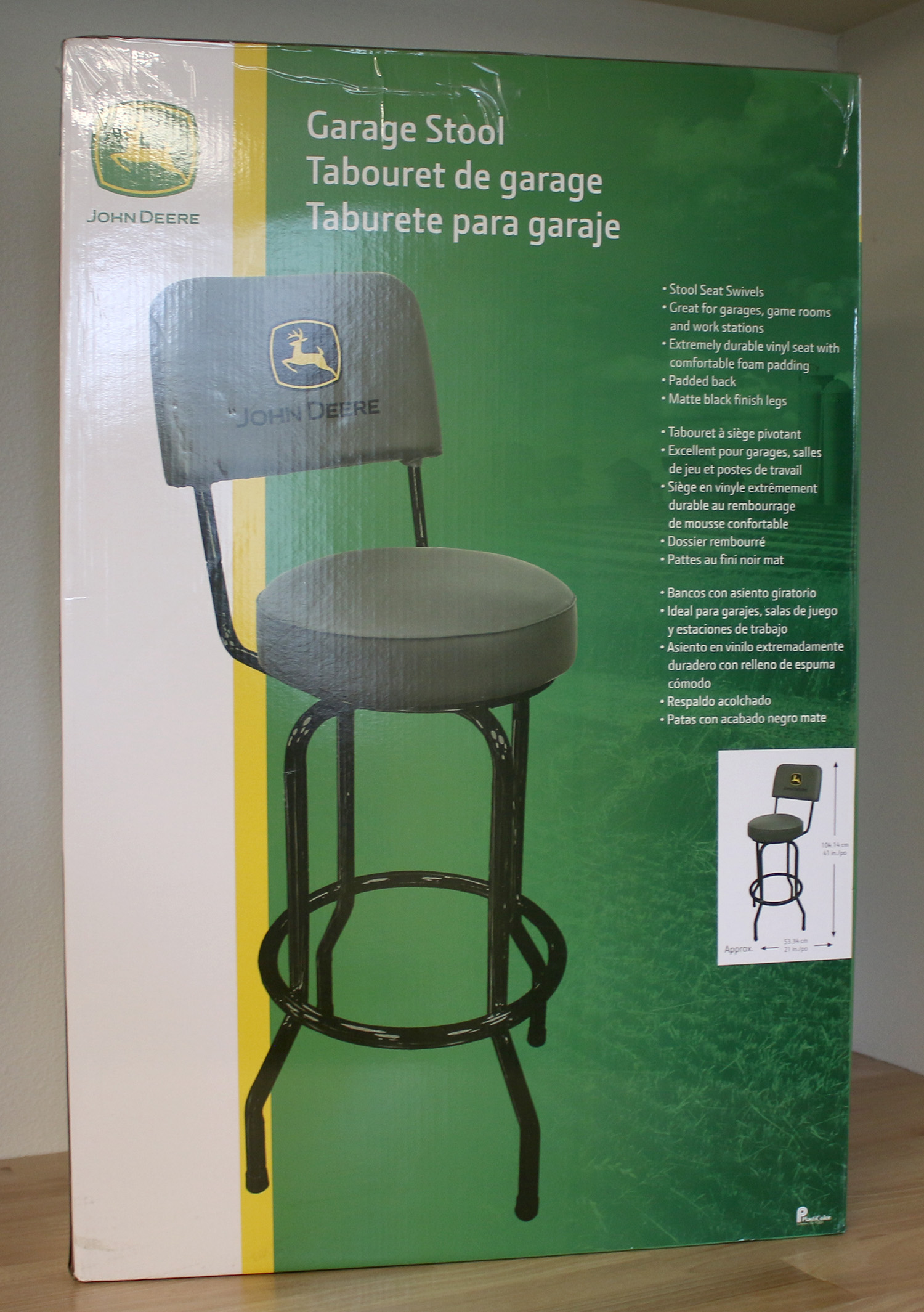 john deere chair.jpg