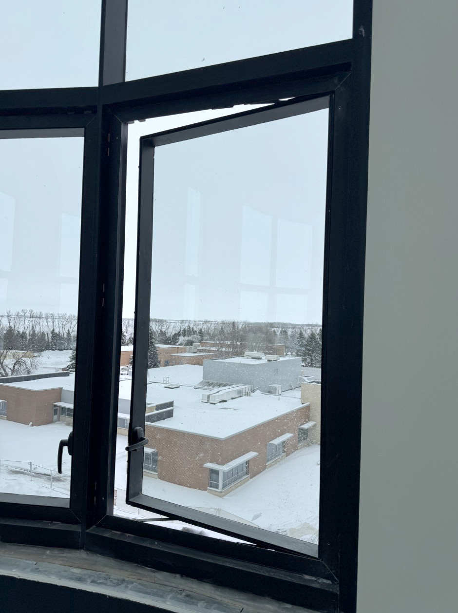 adjustable window - web.jpg