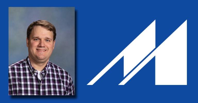 Dustin Olson is recipient of Jeff Sieg Award for Teaching Excellence