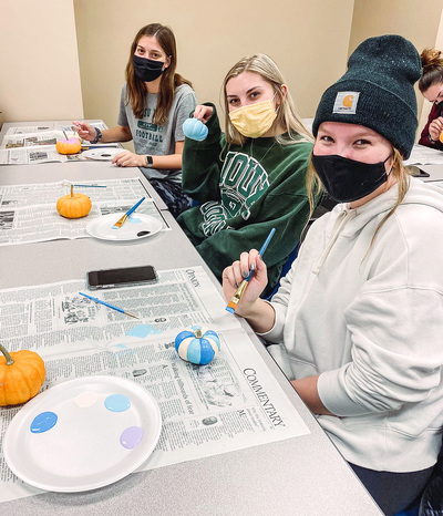 pumpkin painting 4.jpg